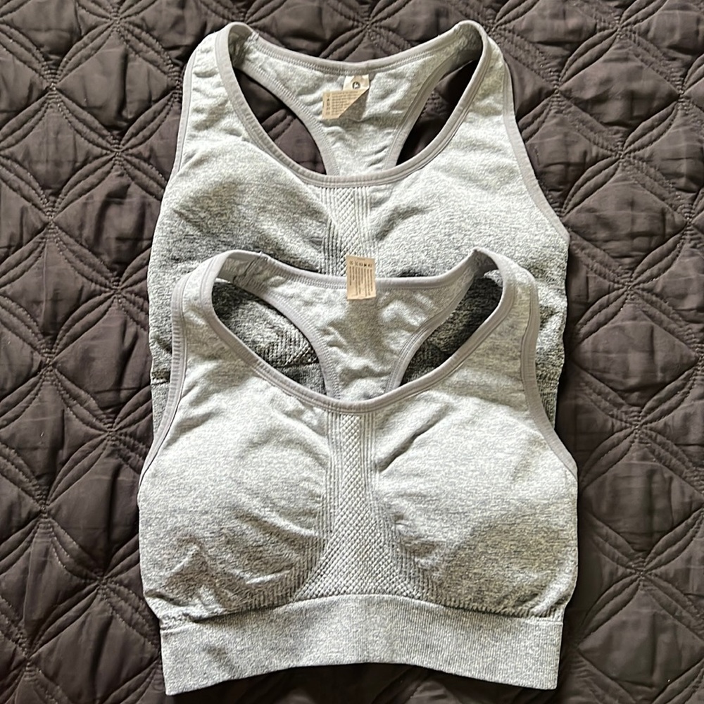 2 pack 90 degree Sports bras.
